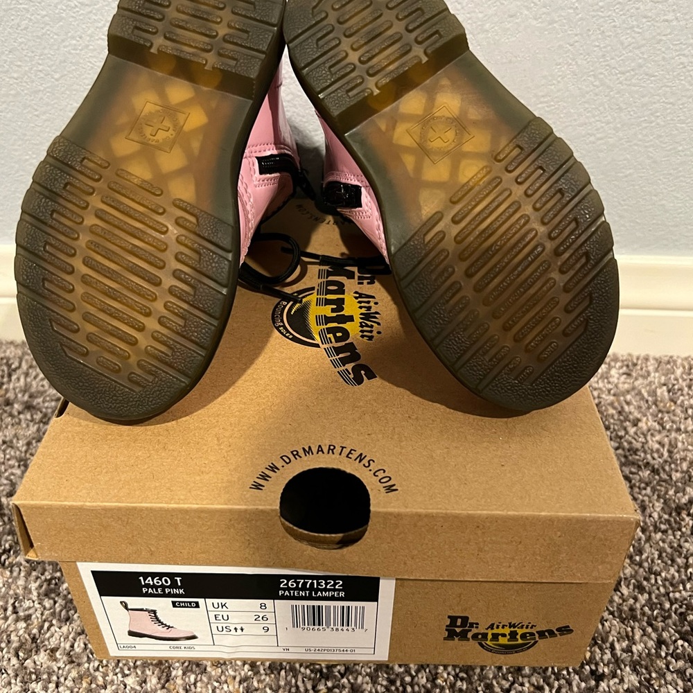 Like new toddler, pink doc martens size 8